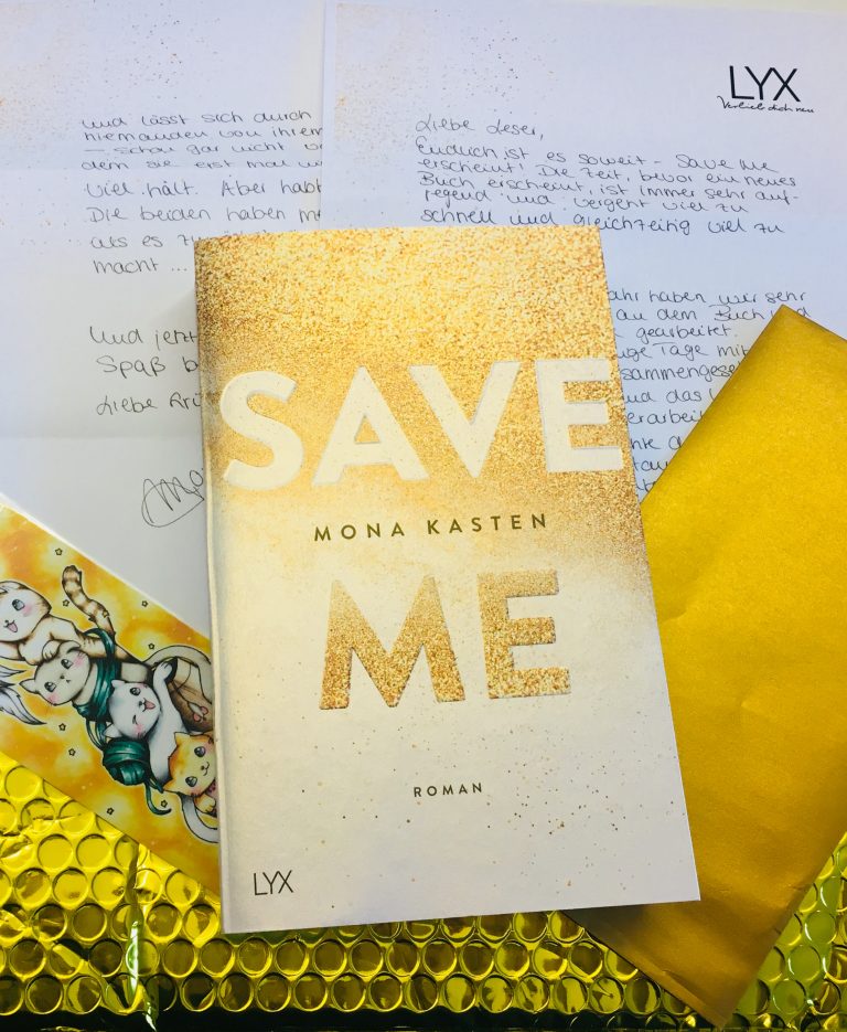 *Rezension* > Save Me von Mona”></p>
<p>*Rezension* > Save Me von Mona Kasten The Reading World</p>
<p></center></br></p>
<p><center><img decoding=